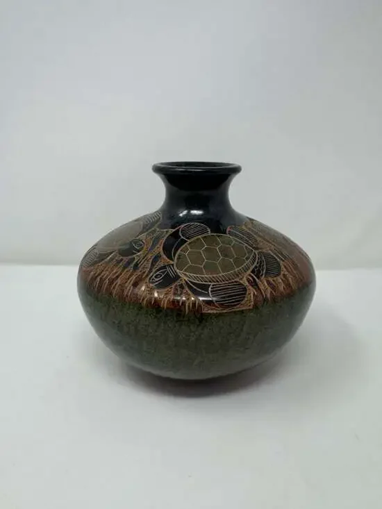 Franklin Calero Etched Clay Vase Pottery Turtle Design Green and Black