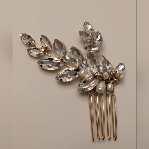 Elegant Gold and Silver Hair Comb