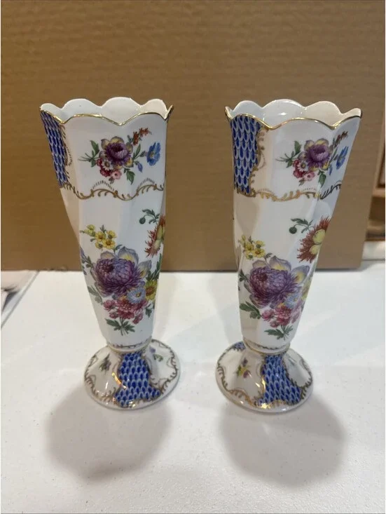 vtg Paris Royal hand-painted porcelain vase- set of 2.