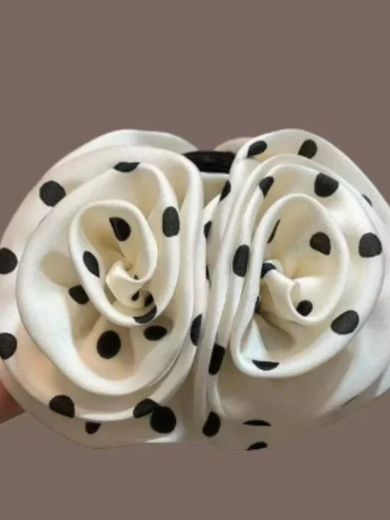 Women's hair clip