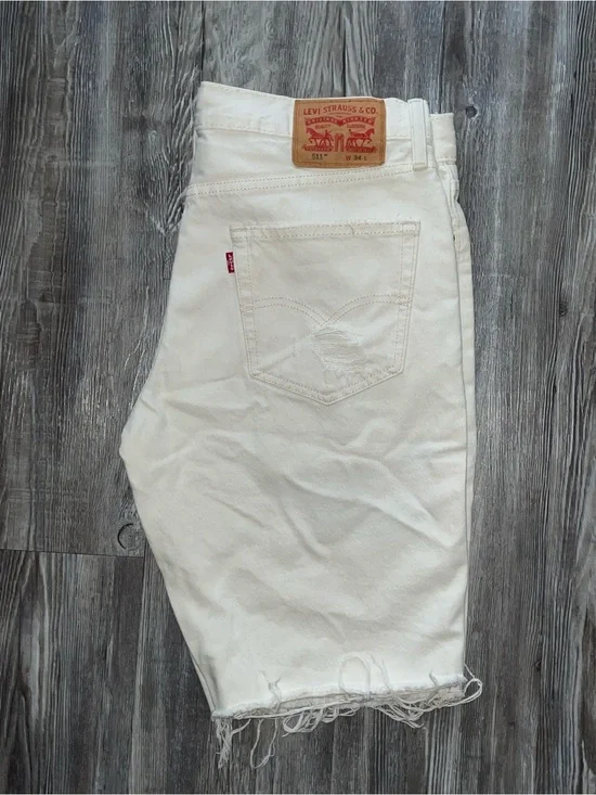 Levi's White Men's Relaxed Denim Shorts with Raw Hem