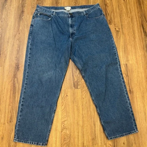 LL Bean Relaxed Fit Mens 46x32 Blue Medium Wash Cotton Straight Jeans 134770