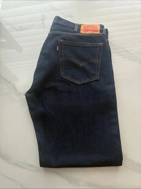 Levi's Men’s Indigo Slim Straight Jeans