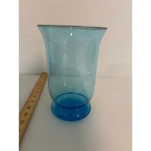 vtg aqua glass footed vase with etched floral design