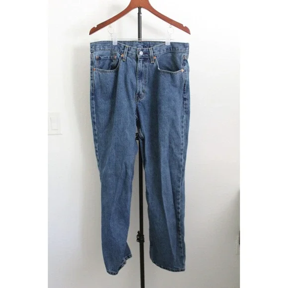 Levi's 550 Relaxed Fit Tapered Leg Jeans Mens 34x32 Medium Wash Blue 100% Cotton