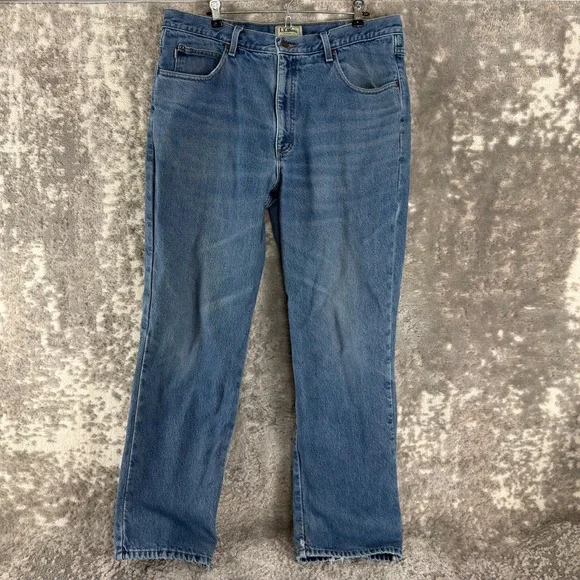 L.L. Bean Size 38x32 Classic Fit Flannel Lined Work Denim Jeans Blue Men