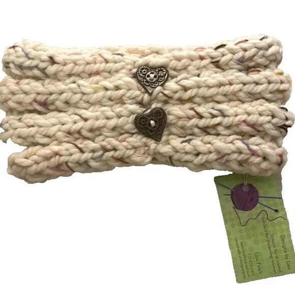 Hand-Knitted Headband/Ear‎ Warmer; Cableknit with Heart Accents; NWT