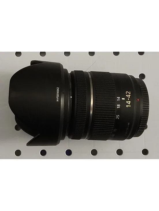 Panasonic Lumix G Vario 14-42mm f/3.5-5.6 Mega OIS Micro Four Thirds lens