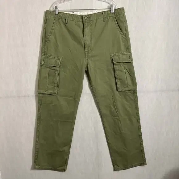 Levi's Men's Size 38x32 Green Straight Leg Y2K Cargo Pants