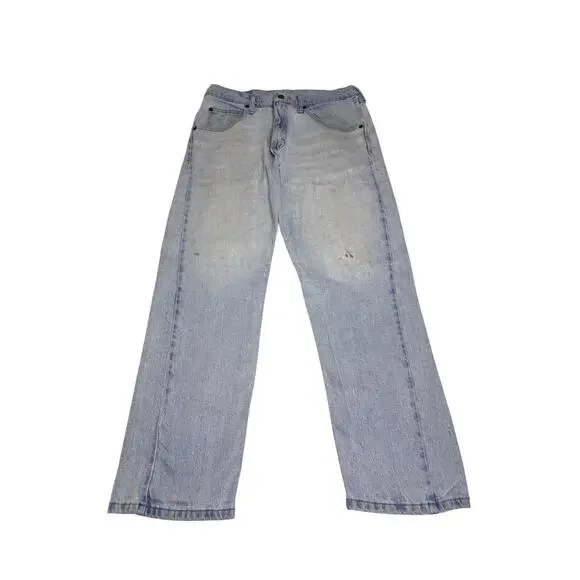 2000s Wrangler Light Wash Jeans 32x30 Straight Leg Distressed