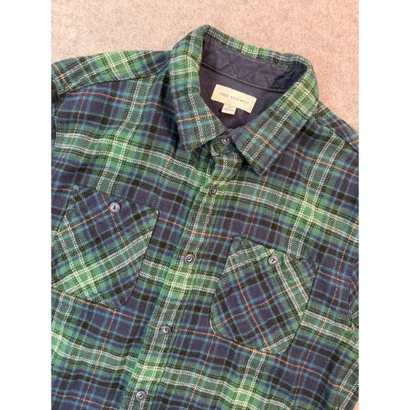 Free Assembly Mens Green Navy Blue‎ Plaid Flannel Button Down Shirt Size Medium
