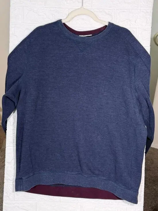Tommy Bahama Men’s Blue Crewneck Sweatshirt Burgundy Lining