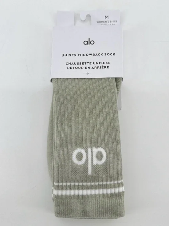 Alo Limited Edition in Limestone/ White Unisex Size M Throwback Crew Socks NWT