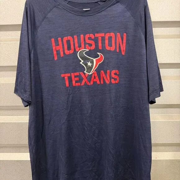 Nfl Men's Navy and Blue T-shirt