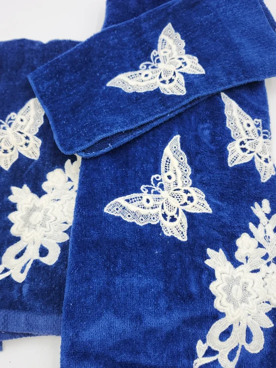 3 Vintage Martex Bath Hand Wash Towels Cobalt Blue Butterfly Lace  Applique