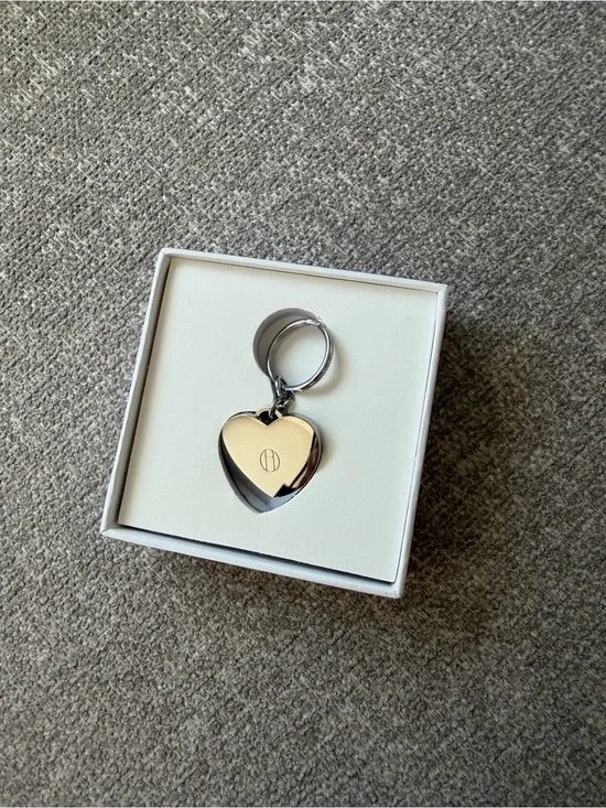 Heaven Mayhem Heart-Shaped Keychain - Silver - NEW