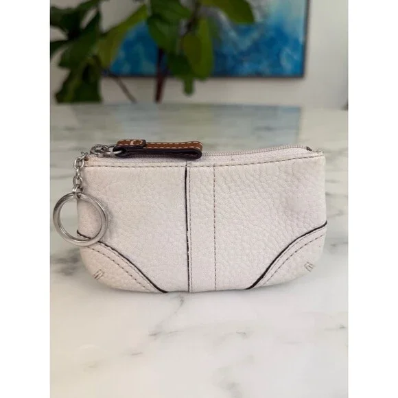 Coach Vintage Y2K Soho Pebbled Leather Medium Skinny Coin Purse Parchment Ivory