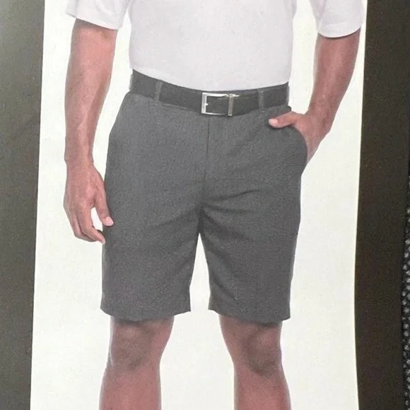 Pebble Beach men’s size 40 dry Luxe performance golf shorts‎