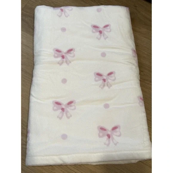 Laura‎ Ashley Pink Bows Beach Towel Pink White 36 x 72