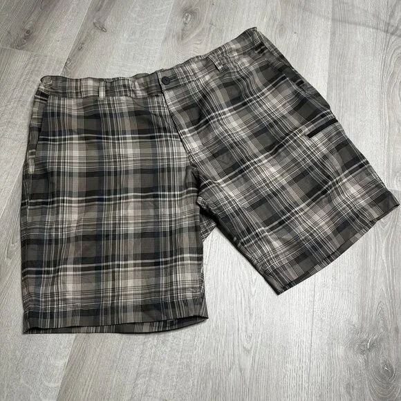 North Face Shorts Mens 40 Green Black Plaid Hiking Outdoor Cargo Performance Zip