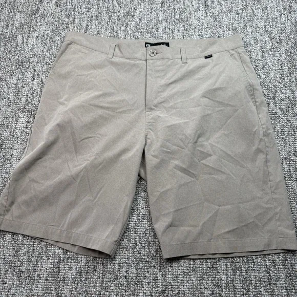 Travis Matthew Shorts Mens 38x10 Chino Golf Performance Stretch Beige