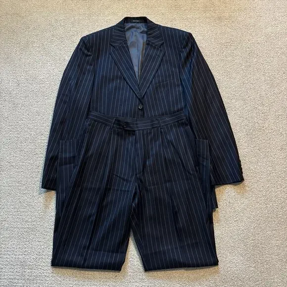 Hugo Boss x Loro Piana Super 120’s Wool 2-Piece Men's Suit Size 44L Blue Striped