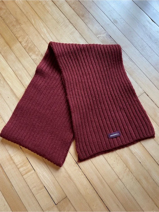 MERRELL Wool Blend Knit Ribbed Scarf Unisex Minimalist Winter Cozy Warm