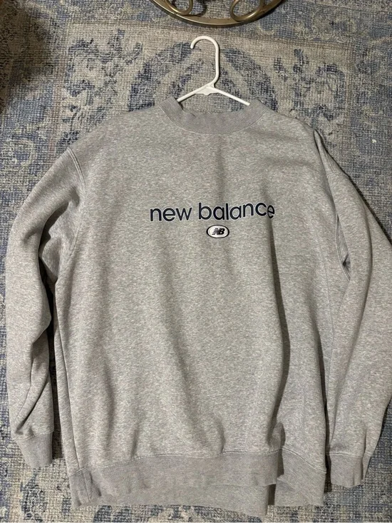 New Balance Crewneck