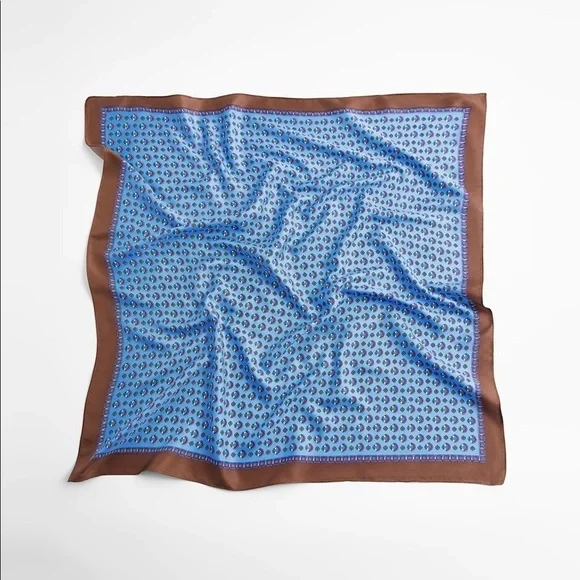 NWOT . Zara Blue Geometric Print Scarf.