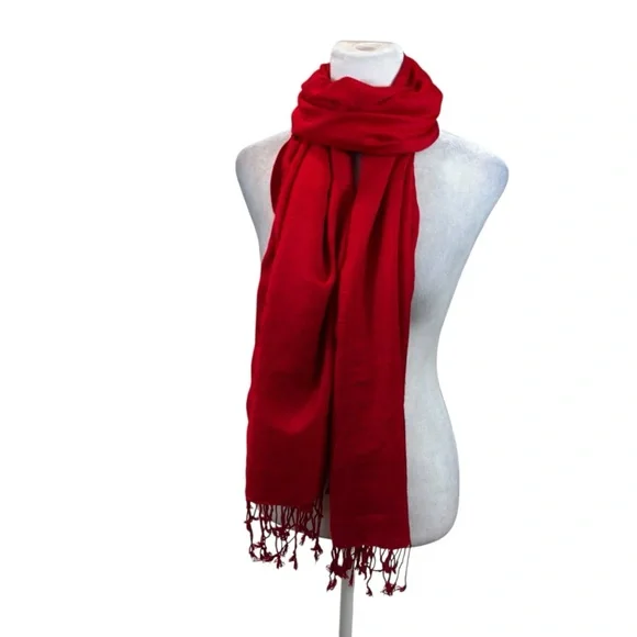 Ladies Red Fringe End Pashmina With Embossed‎ Design