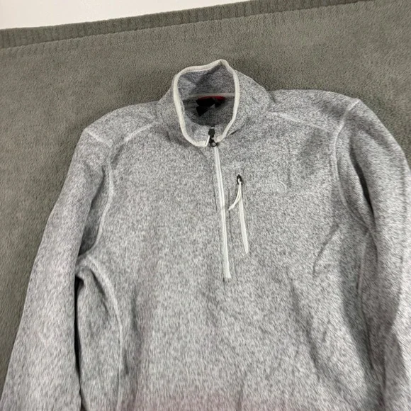 The North Face Mens Gordon Lyons Quarter Zip Fleece Pullover Gray Heather Large