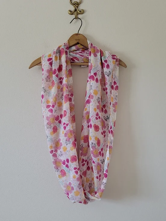 Hallmark Pink‎ Floral Infinity Scarf