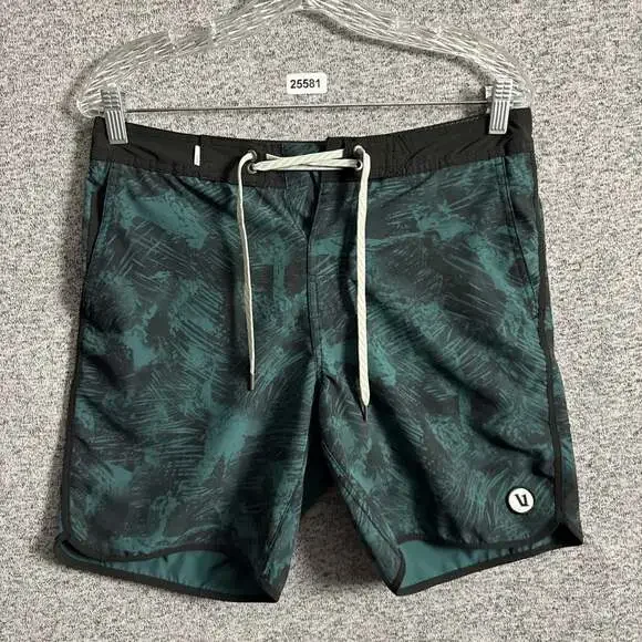 Vuori Men's Size 30 Black Green Polyester Cruise Boardshorts Summer Vacation 7