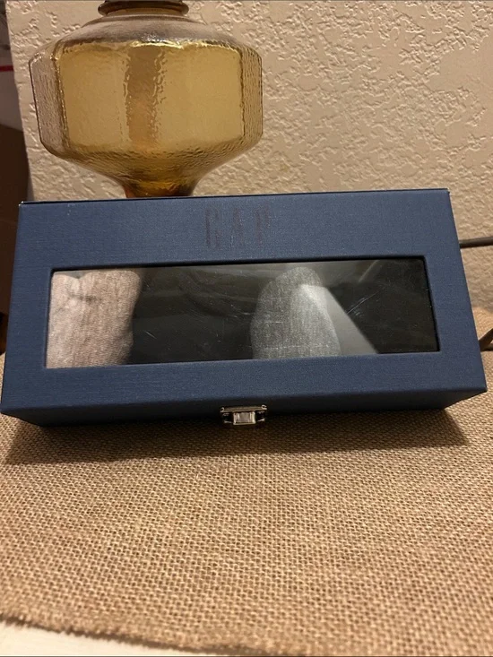 GAP Men's Navy Dress Socks with  Accessory Box.