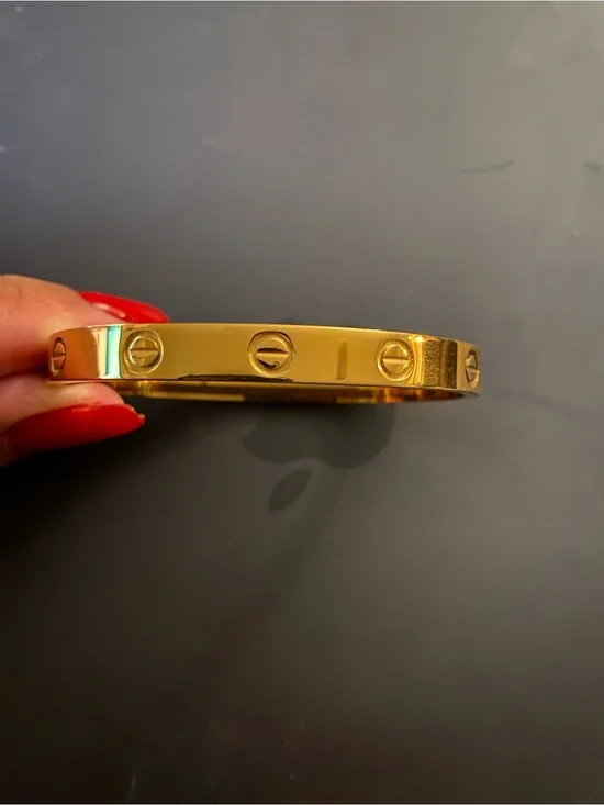 Waterproof Gold Screw Motif Bangle Bracelet