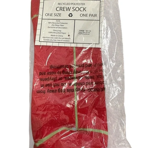 Red Athleisure ‎ Crew Socks