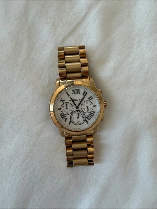 Michael Kors Watch in Gold