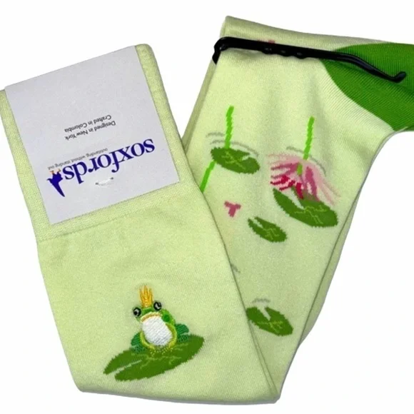 NEW Soxfords Frog Legs Novelty Socks NWT