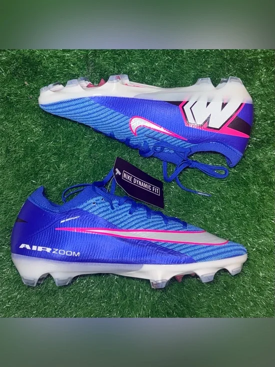 Men’s Soccer Cleats - Nike Mercurial Vapor - Size 11 - New