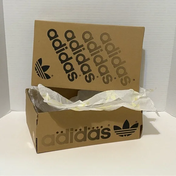 Adidas Gazelle Indoor IH4770 Shoe Box