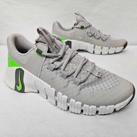 Nike Free Metcon 5 Training‎ Shoes DV3949-002 Light Iron Ore Green Men's Size 8