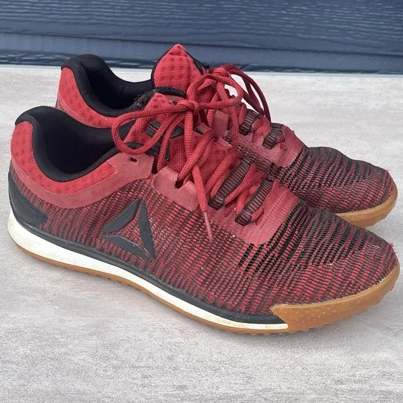 Reebok JJ‎ Watt 2 Low Mens 10 Red Black Low Top Lace Up Sneakers Trainers