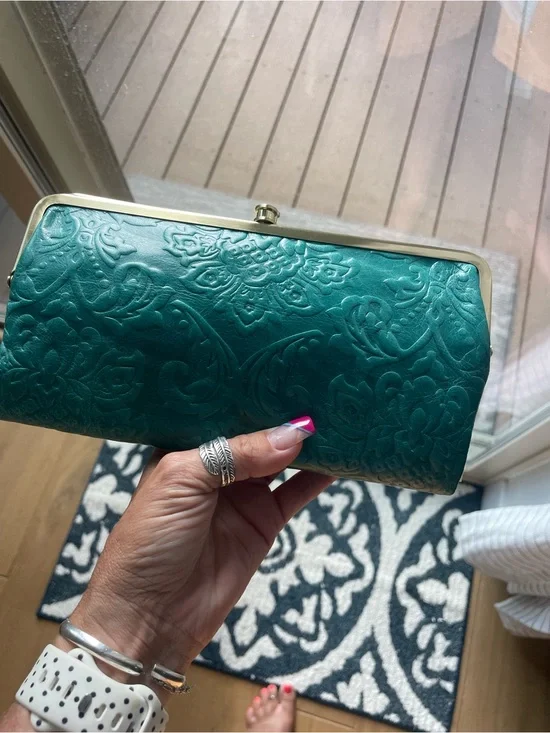 HOBO Lauren Teal Embossed Leather Kiss-Lock Clutch NWT