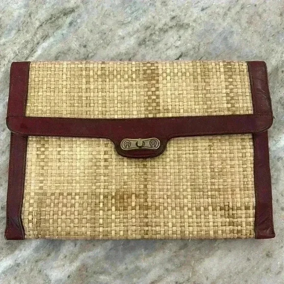 Vintage Etienne Aigner Straw Envelope Clutch