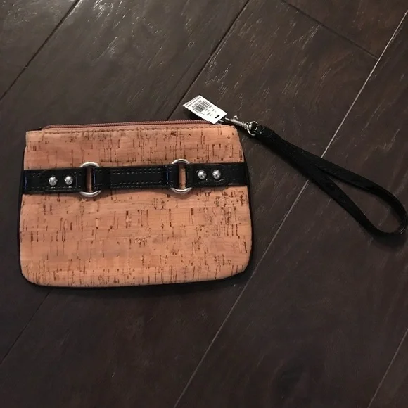 Cute express wristlet tan and black with tag