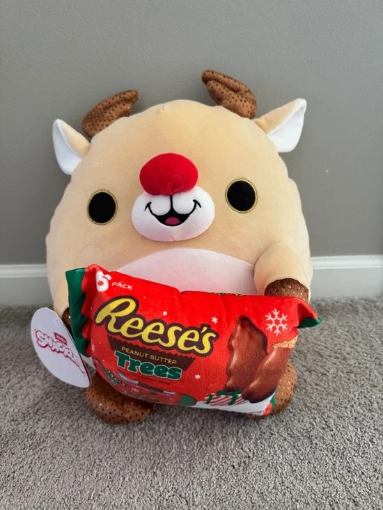 Zuru Snackles Rudi with Reese’s
