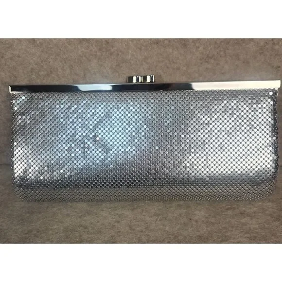 Vintage Valerie Stevens Women's Silver Mesh Clutch Purse With Chain & Mirror