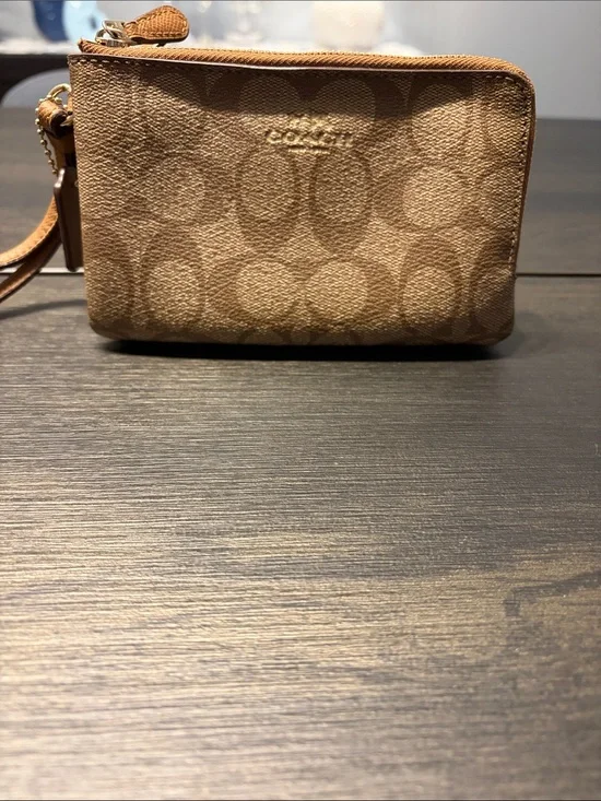 Coach Double Zip Wristlet in Signature Canvas