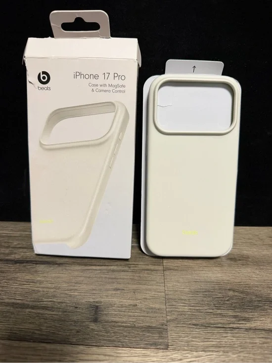 Beats Apple iPhone 17 Pro MagSafe Case Lime Stone Camera Control NWT/NIB