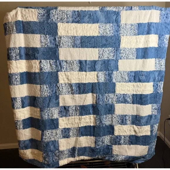 Sew Sweet Minky Designs 80x57 Throw Blanket Blue White Patchwork Plush Luxury
